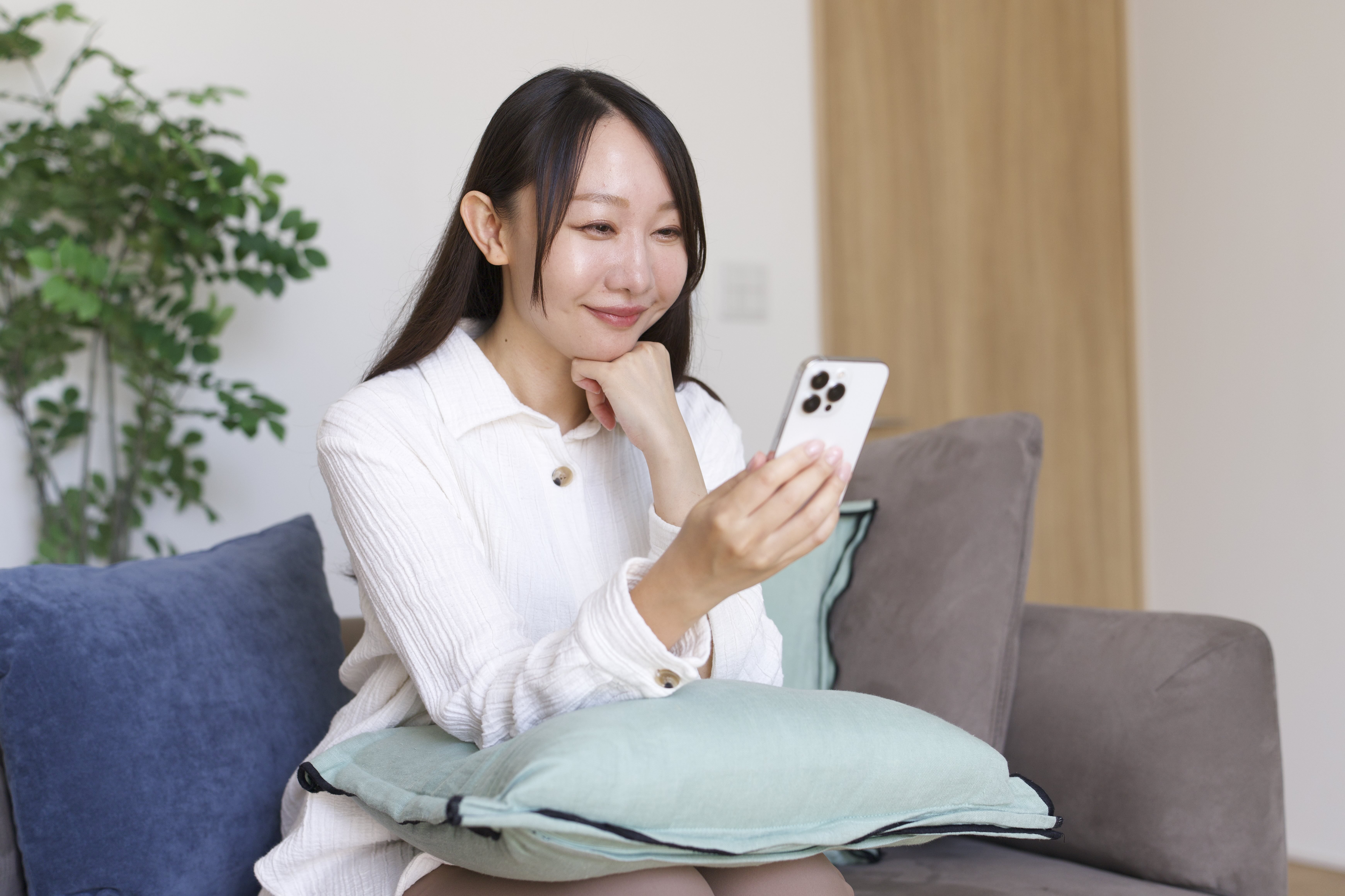 Romiアプリを操作している様子